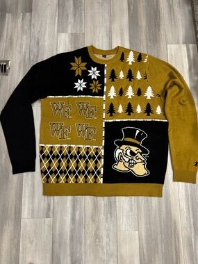 Klew WF Patchwork Crewneck Holiday Sweater in Black and Gold